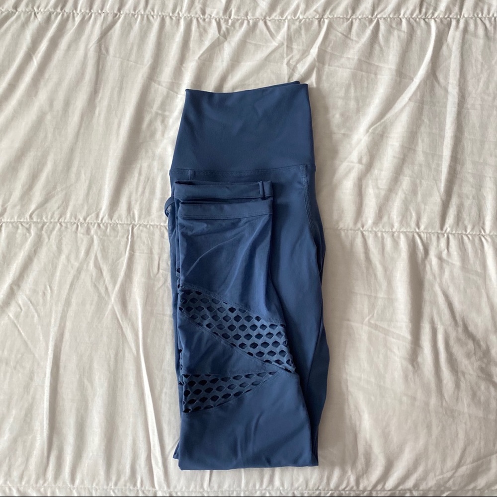 Victoria’s Secret Pink Ultimate Leggings